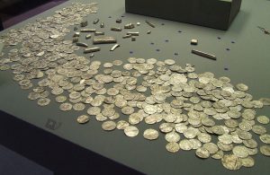 1024px coins bullion york hoard 1 300x195 - 1024px-Coins_bullion_york_hoard