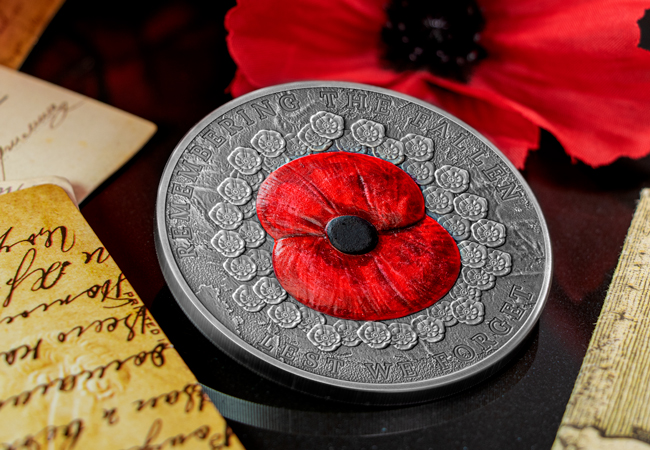 RBL Poppy Coin Version01 Lifestyle4 - The 2022 RBL Poppy Masterpiece &#8211; Gifting a Masterpiece